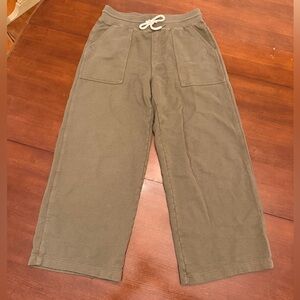 Etica Green Utility Pocket Wide Leg Drawstring Cropped Sweatpants Size M